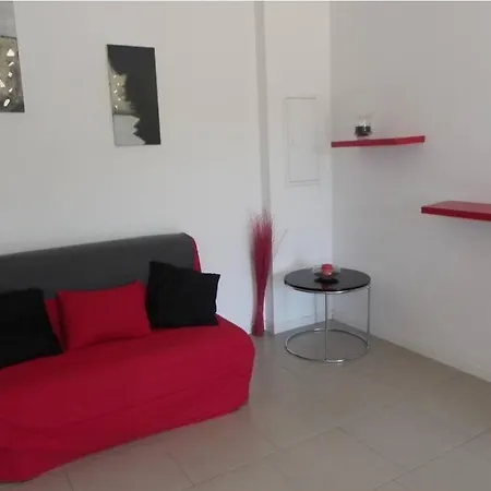 Lägenhet Au Coeur D'une Oliveraie *