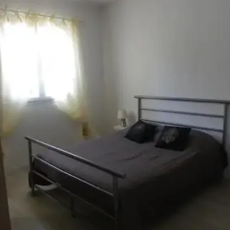 Apartment Au Coeur D'une Oliveraie *