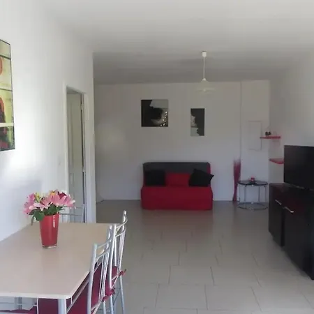 Au Coeur D'une Oliveraie Apartment